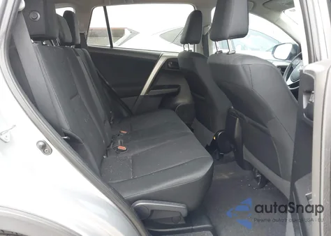 2017 Toyota Rav4 Le z USA, uszkodzony, nr VIN 2T3ZFREV6HW331140